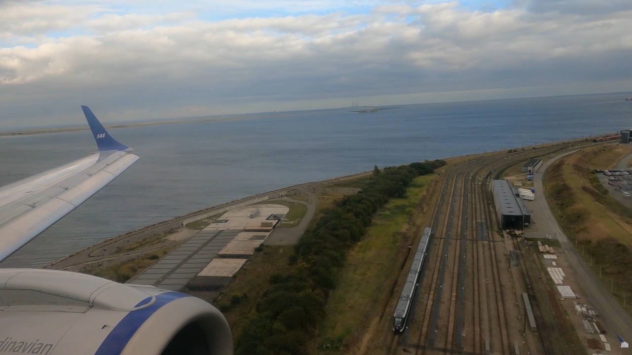 SAS Link Embraer 195 Landing at Copenhagen Airport (CPH/EKCH) | Scandinavian Airlines