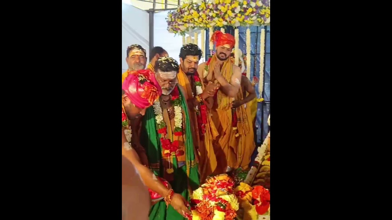 Saibaba Madyahn Harathi  & Mallanna PADI puja in Bramaramba Mallikarjuna swamy temple #hinduprayer 