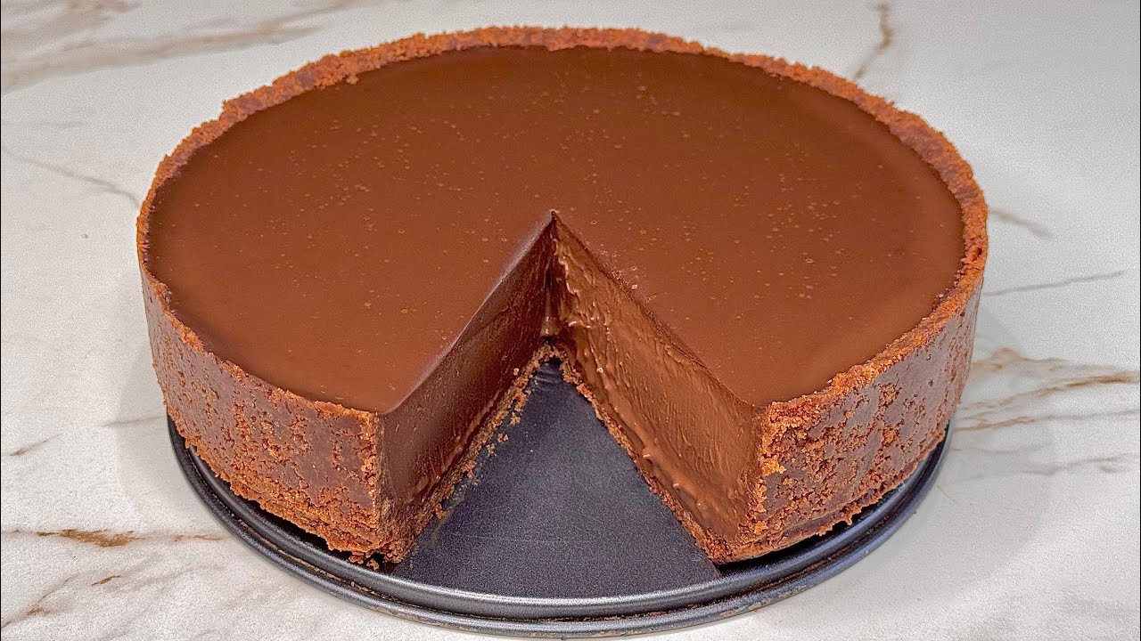 Como hacer tarta de chocolate muy cremosa. Con solo 4 ingredientes y es una delicia. 