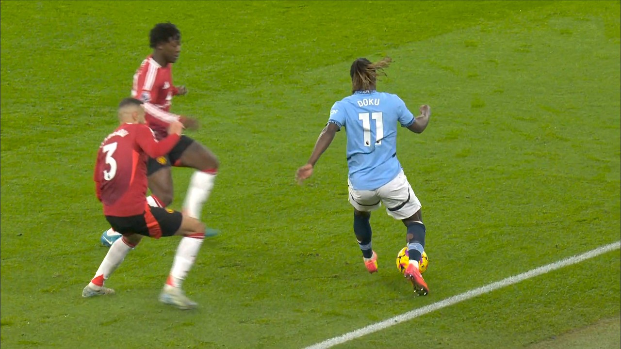 Jeremy Doku Destroying Players Effortlessly