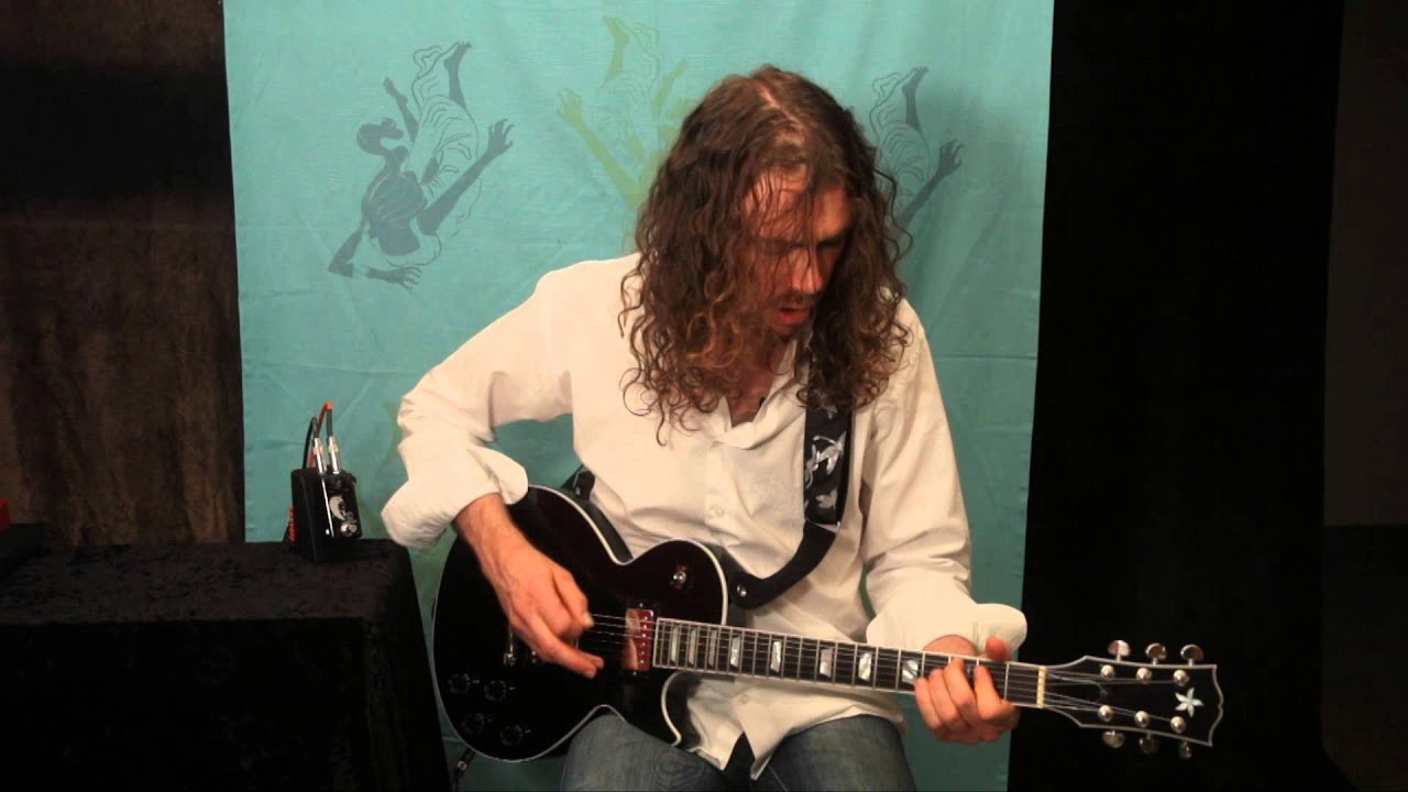 Red Witch - Ivy (Seven Sisters) - Quick Demo