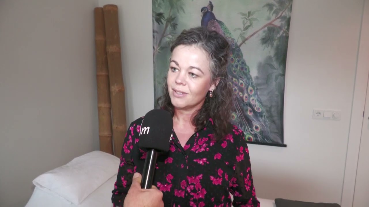 Dwars Door Limburg: Ingrid op bezoek bij praktijk voor massage en holistische therapie