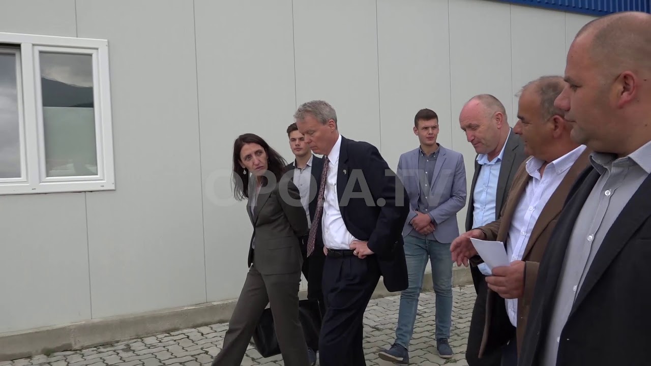 Ambasadori Delawie viziton kompanin&euml; Hit-Flores n&euml; Dragash