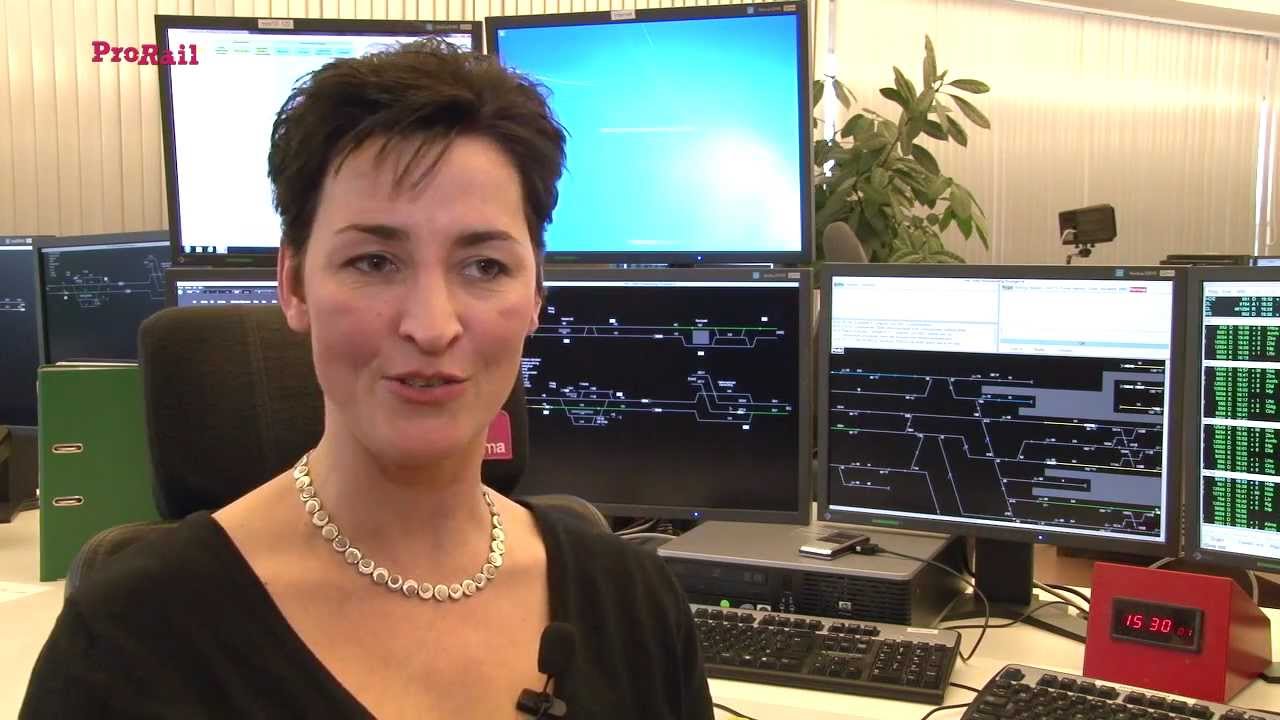 Meekijken met de treindienstleider
