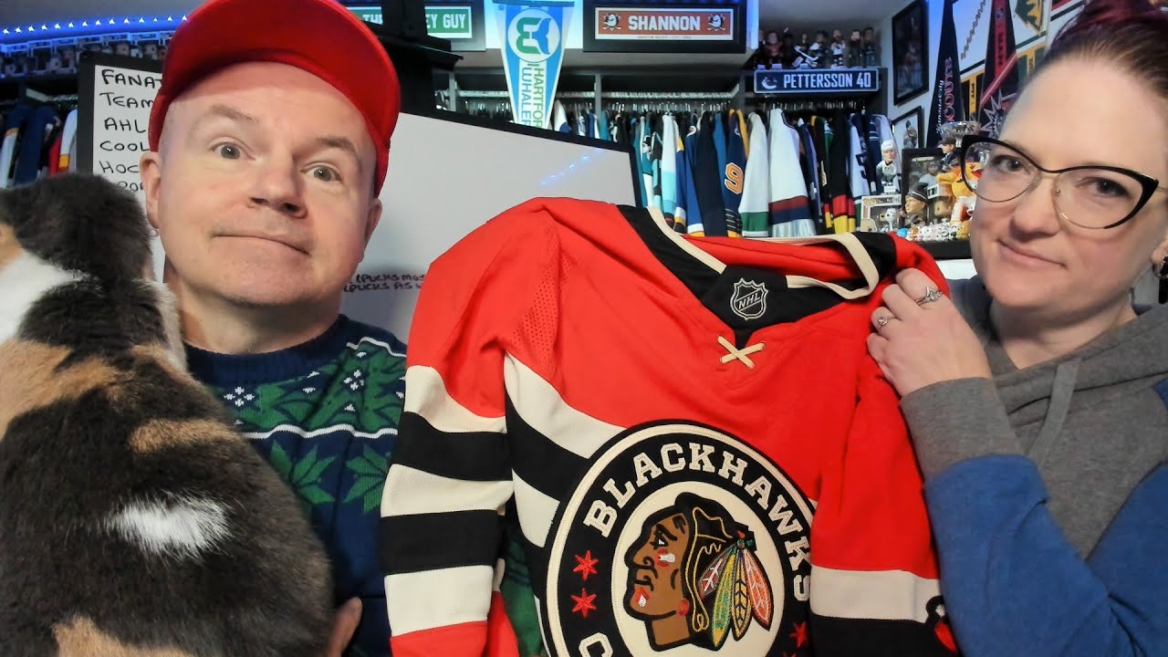 Winter Classic Unboxing and Hockey Holiday Buying Recommendations