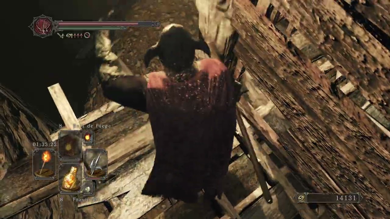 Viejo retirado vuelve después de muchos años al Castillo de Drangleic.