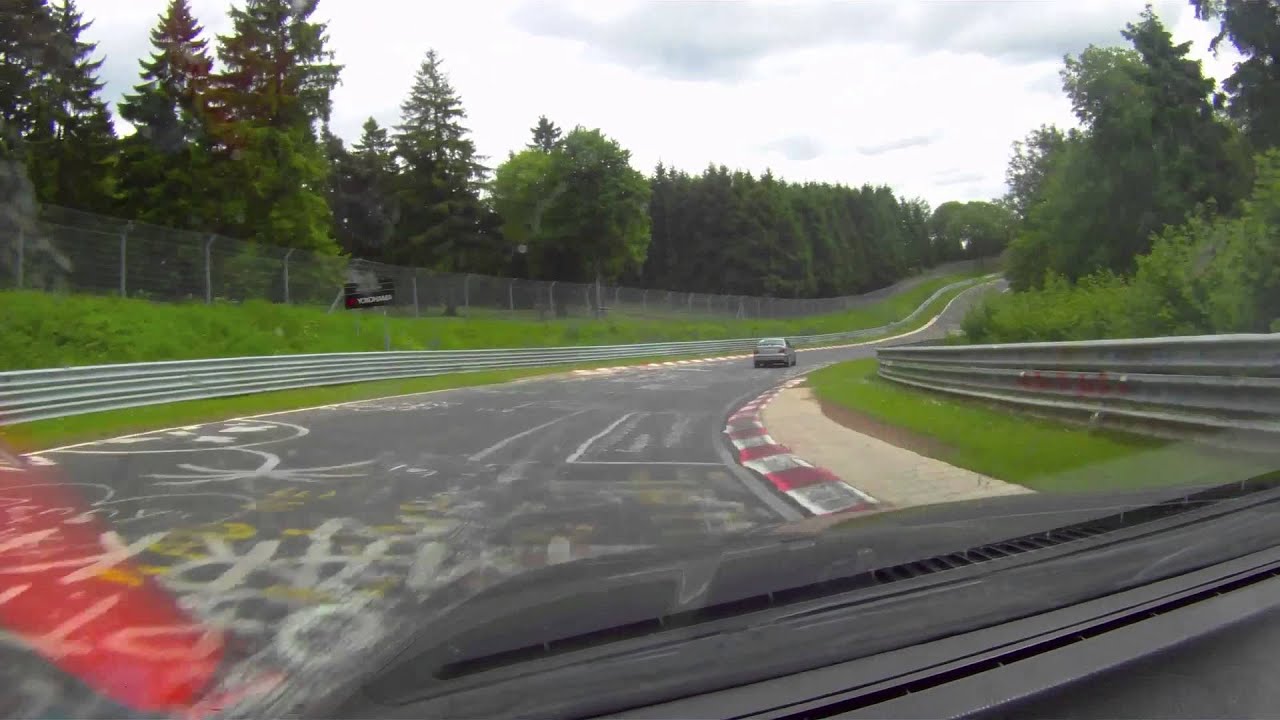 DN8: BMW E36 328i vs BMW E36 M3 at the Nürburgring