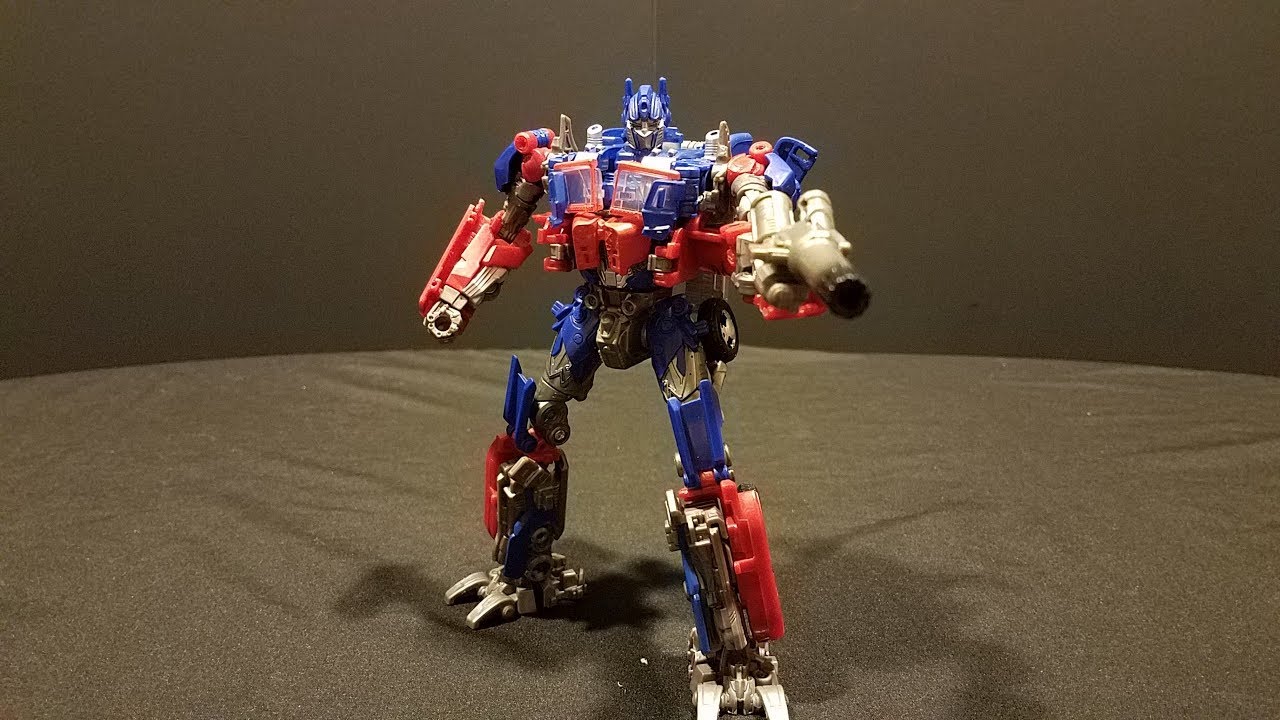 SS32 Voyager Optimus Prime - ArcNeo Reviews