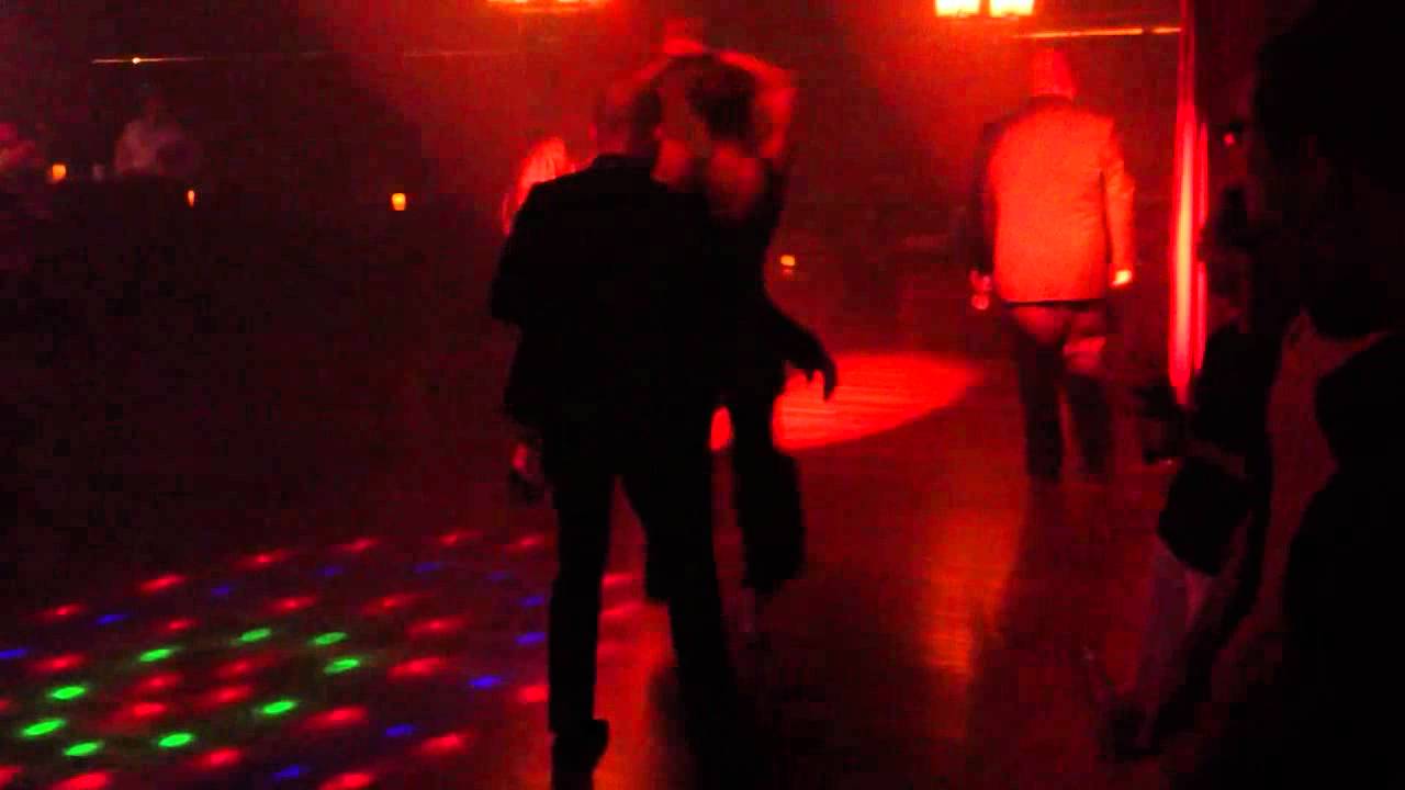 Ataca y La Alemana social dancing salsa