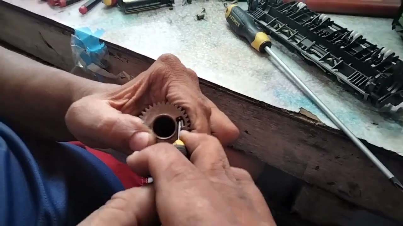 Brother DCP-L2540dw upper fuser roller replacement