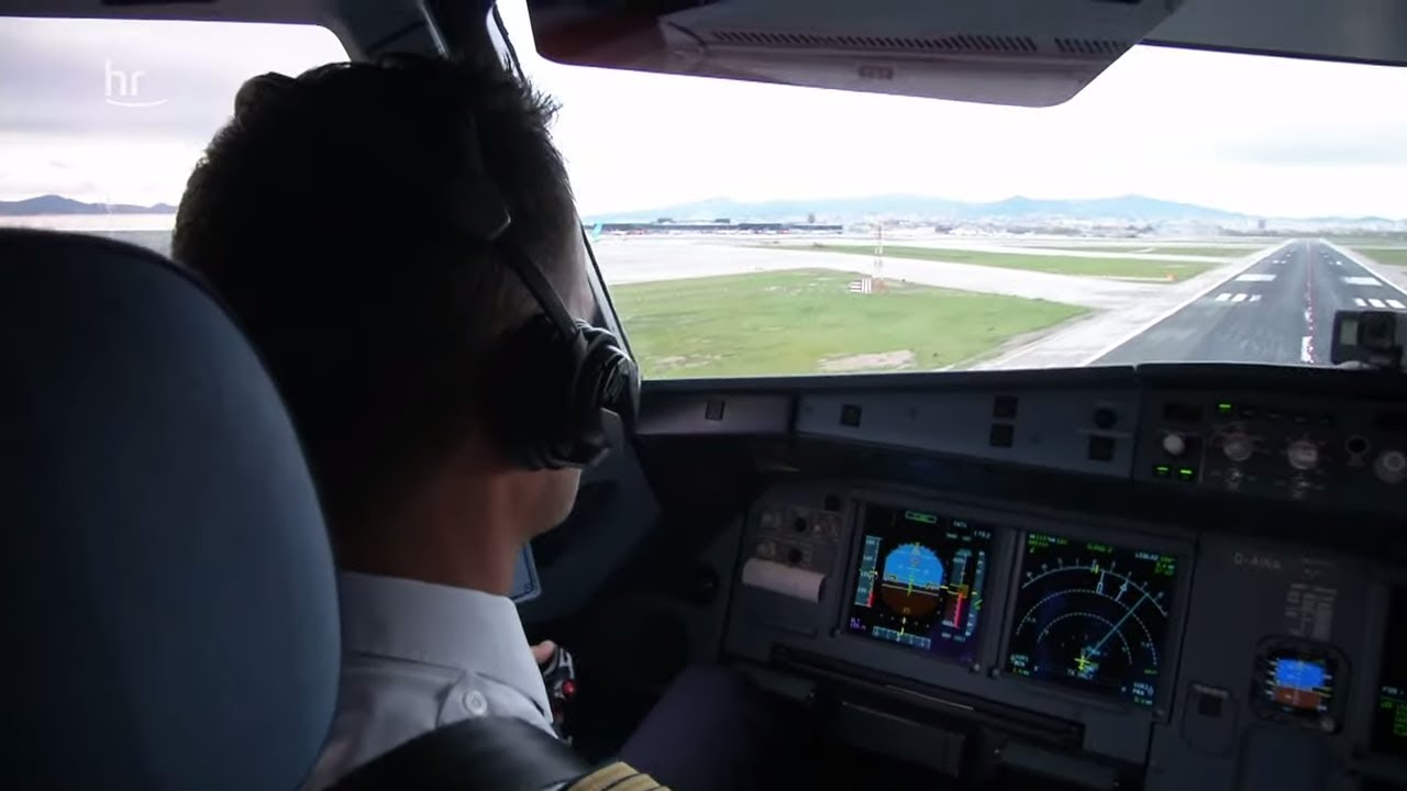 Lufthansa streicht Ausbildung und Jobs - wie Piloten-Anwärter ihre Zukunft verlieren | mex