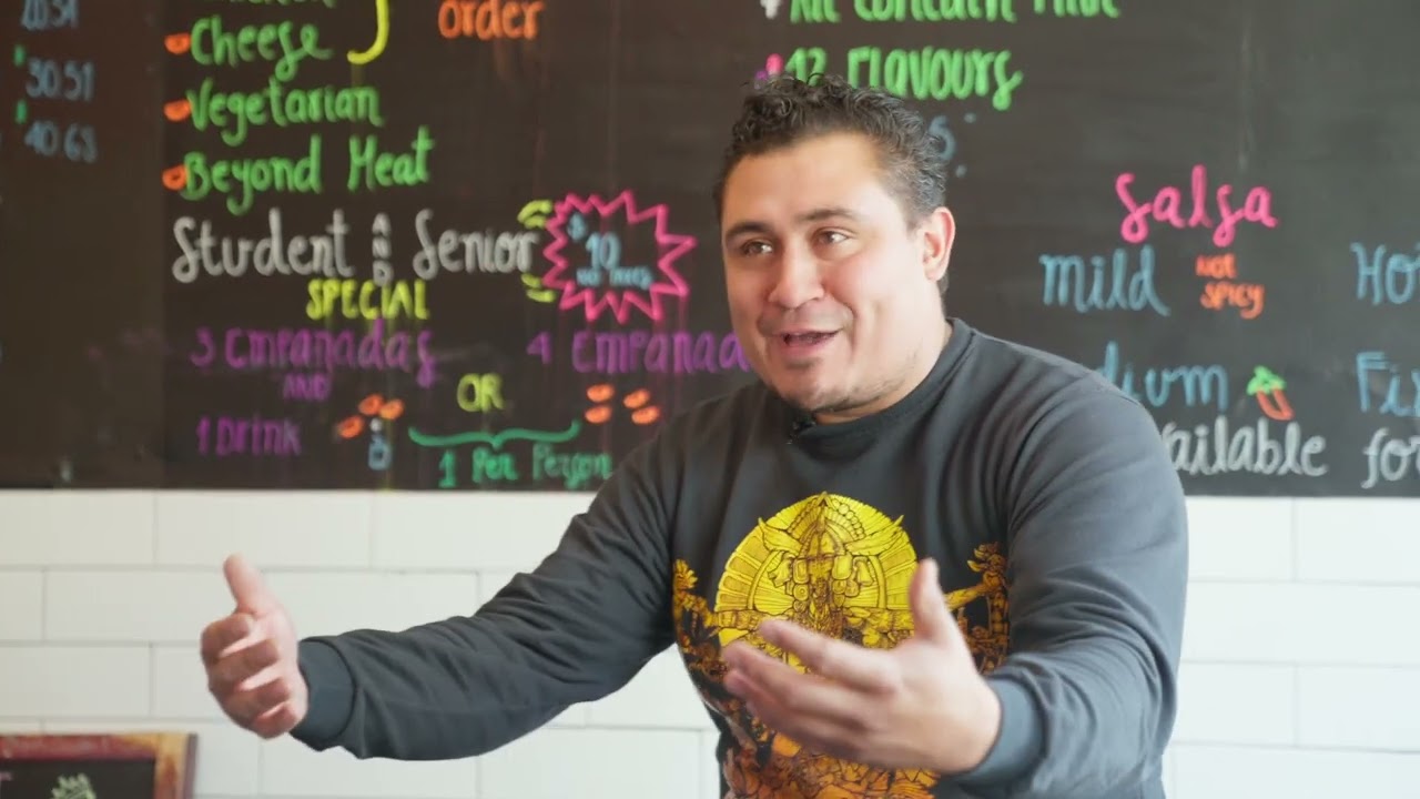 Food Truck'N Eats  S.1 E.8  featuring Real Empanada