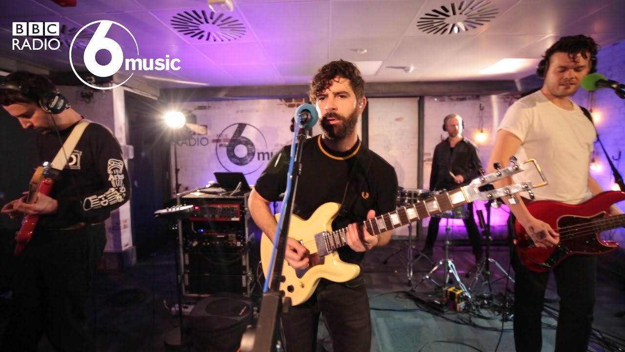 Foals -  Black Bull (6 Music Live Room)
