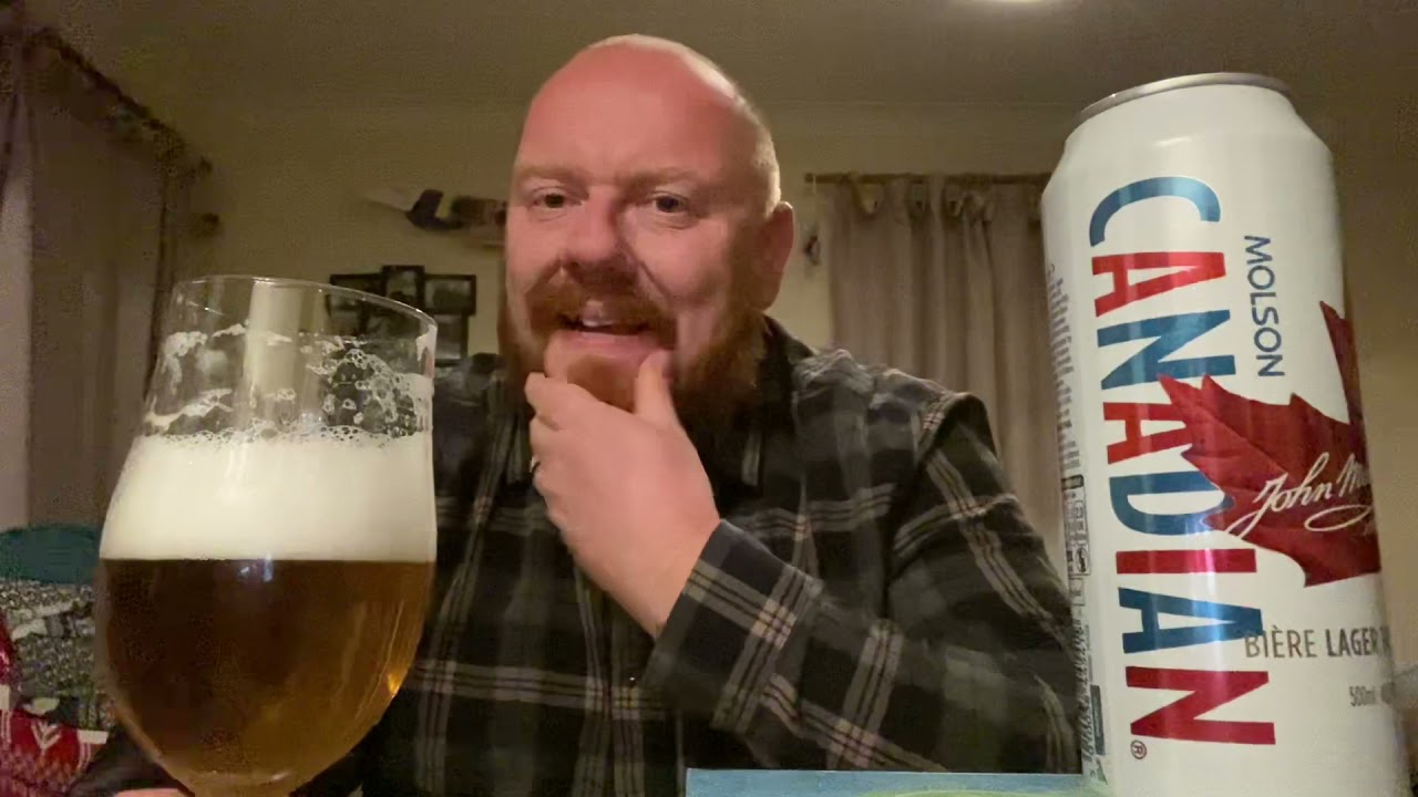 Molson - Canadian 🍁 🇨🇦- Lager