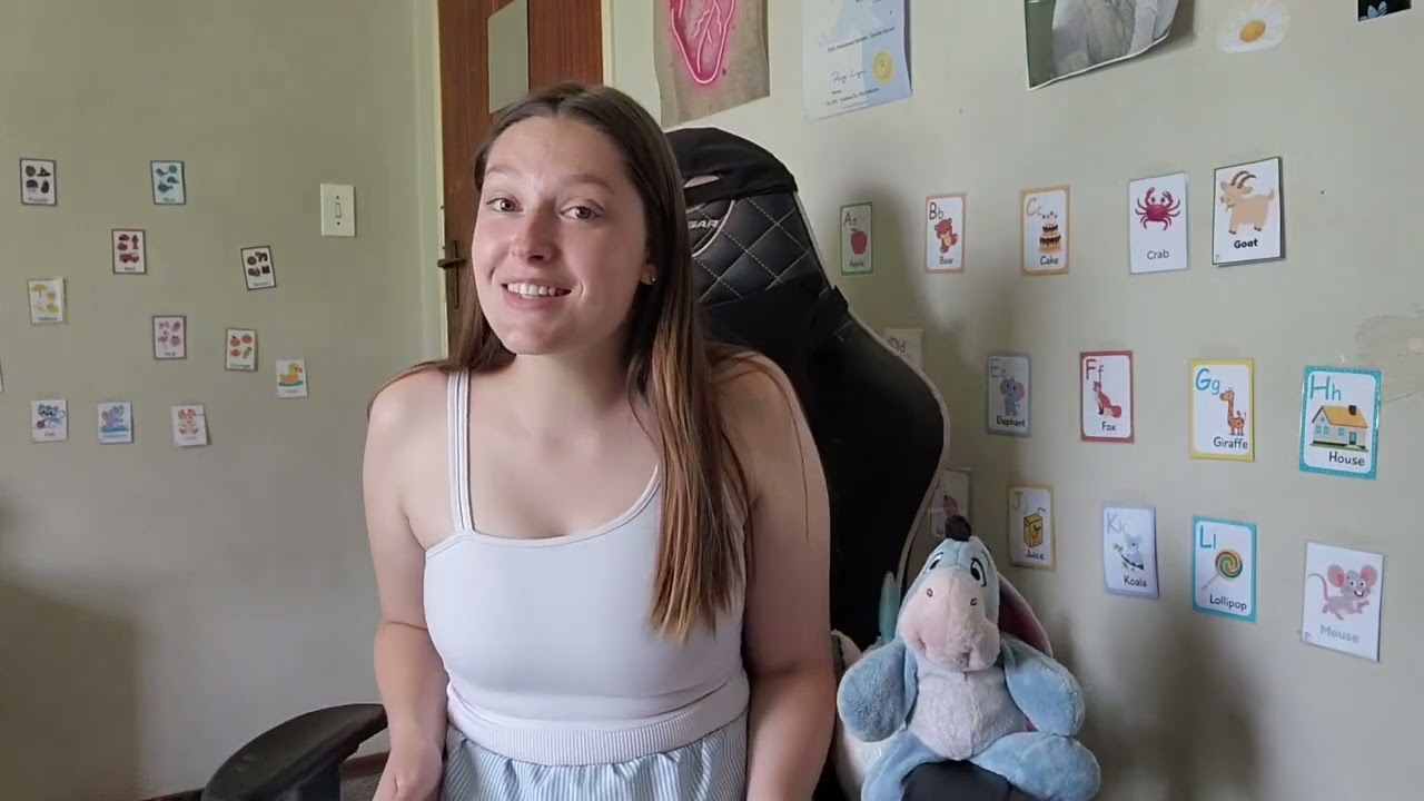 TEFL Introduction Video ✨️🧸