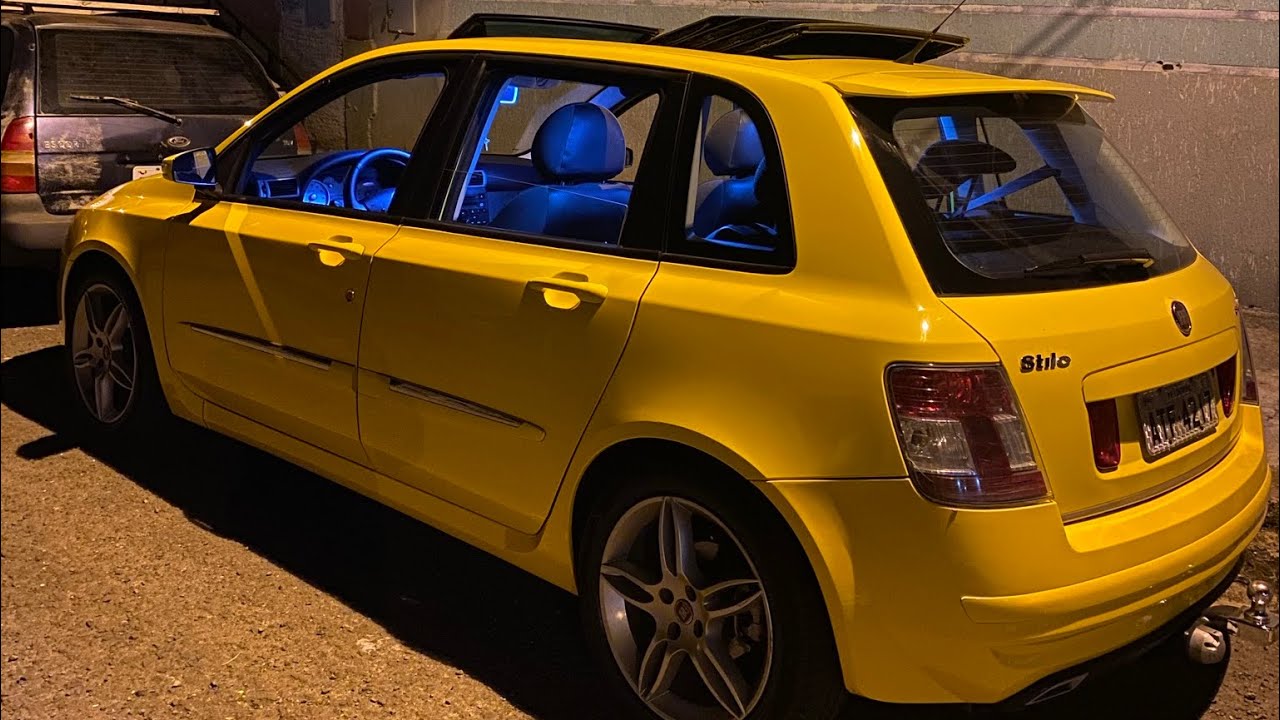 FIAT STILO COM TETO SOLAR CARRO IMPEC&Aacute;VEL!!