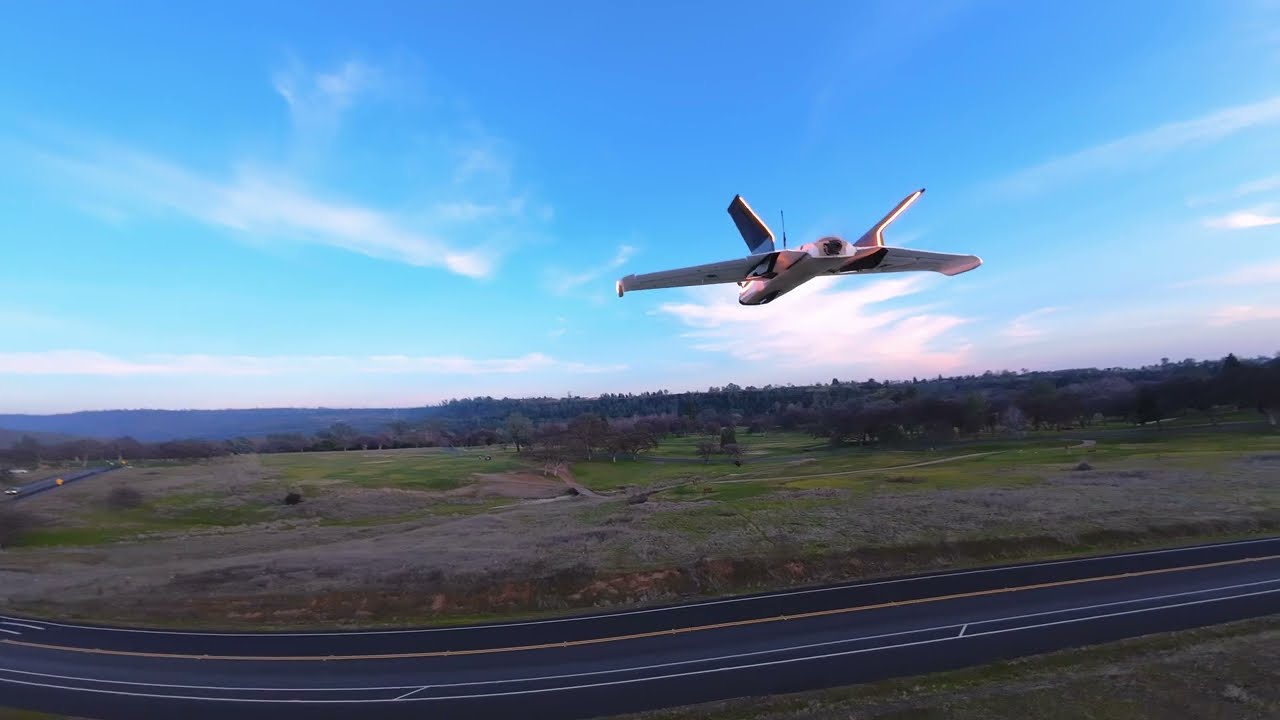 Epic Wing Chase // water touch 'n go & mountain bikers!