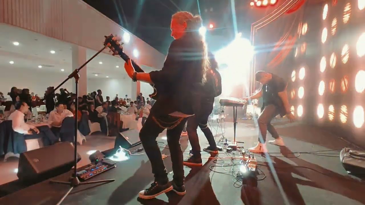 RETAVO  EVENT KETSUP BAND