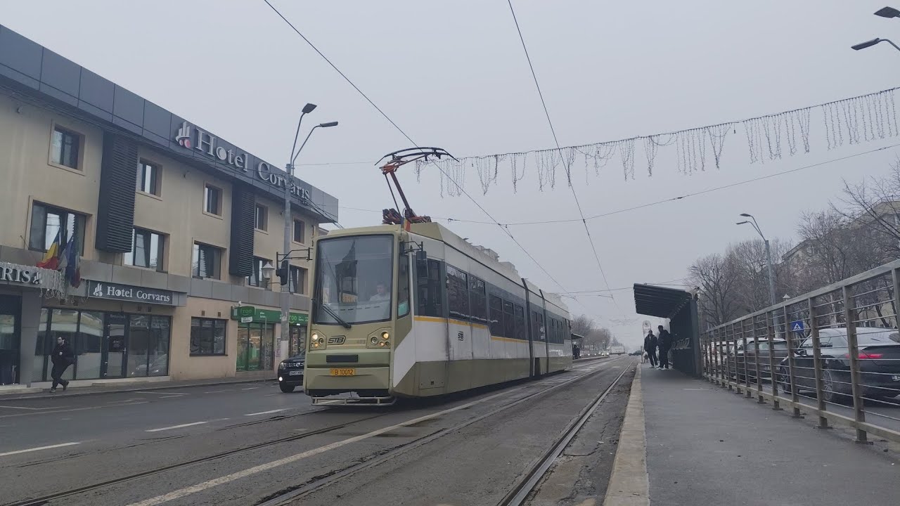 Tramvaiul Bucur LF-CH 403 la Săvinești pe linia 1 