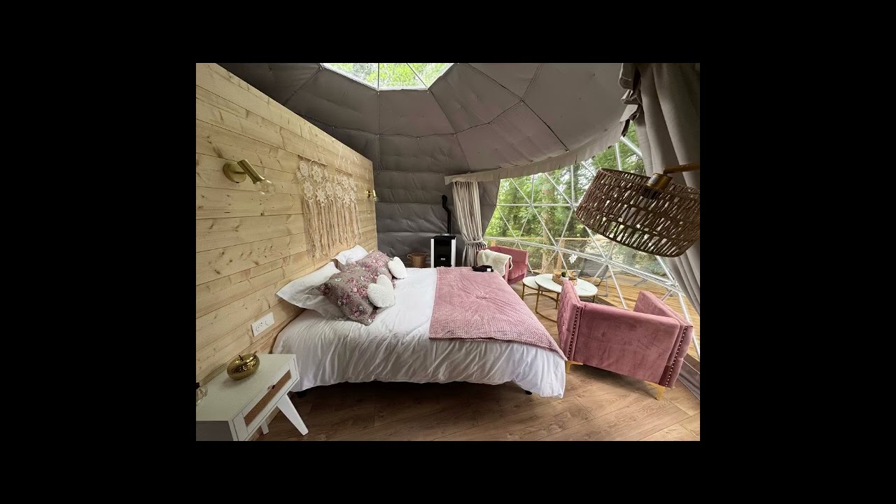L'Île merveilleuse #glamping #paysagemagnifique #travel#relax#insolite#glamping#dome#bulle