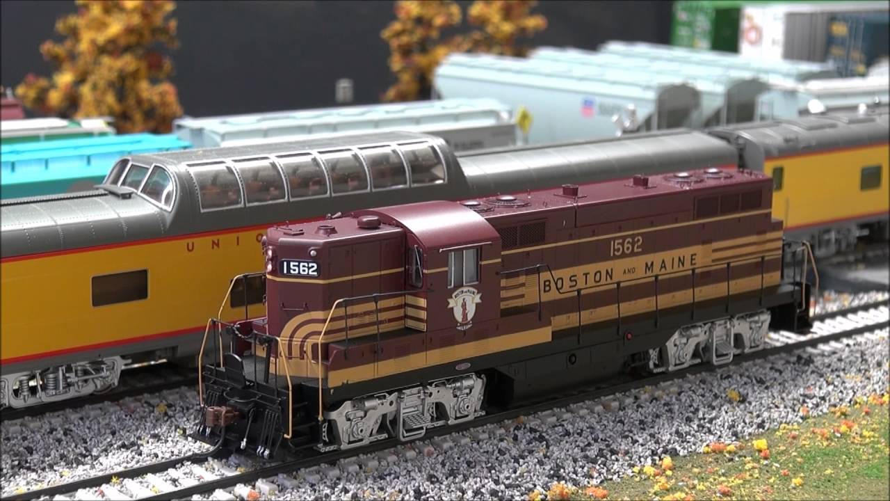 Review: Athearn GP-7 w/ DCC & Tsunami Sound