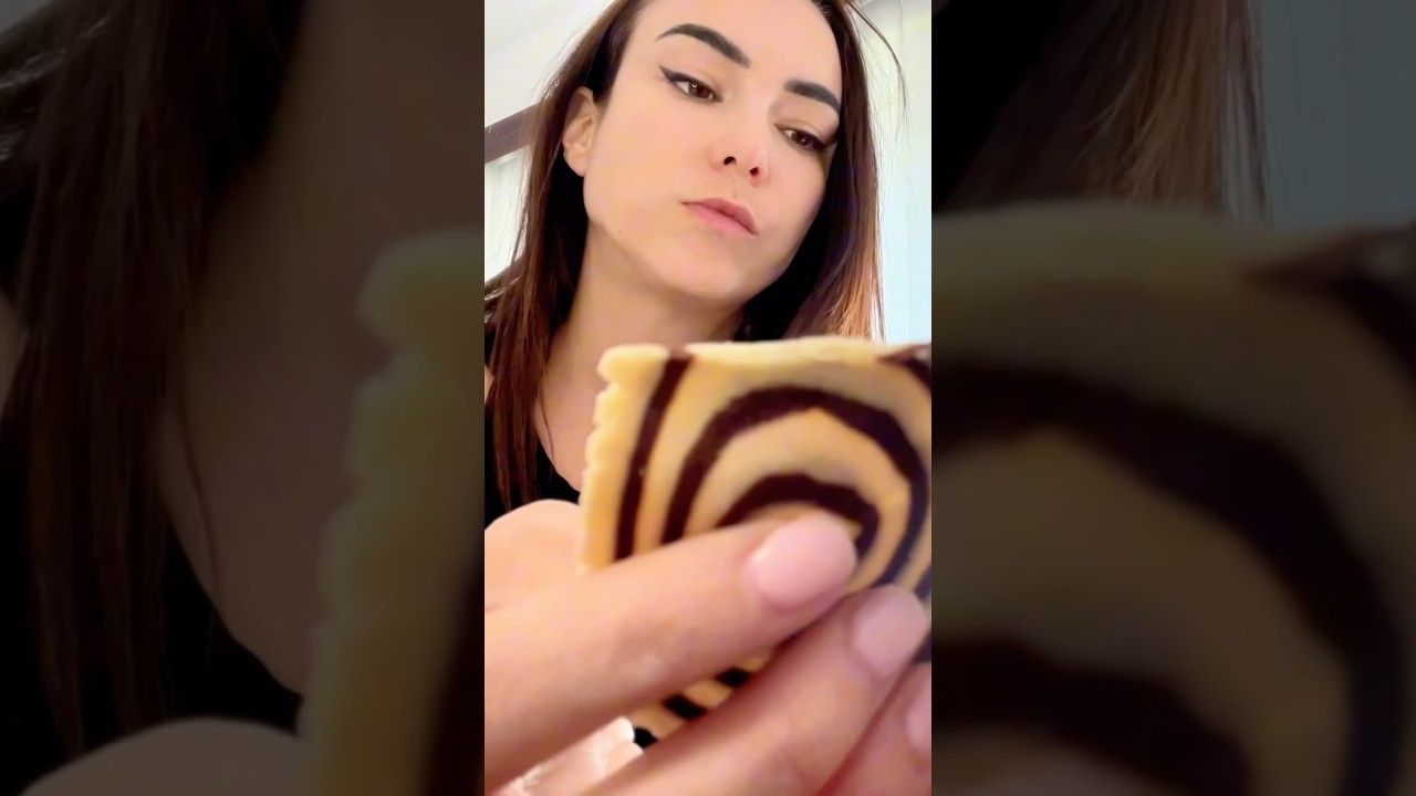 Indonesian Zebra Wafer Cookies?!
