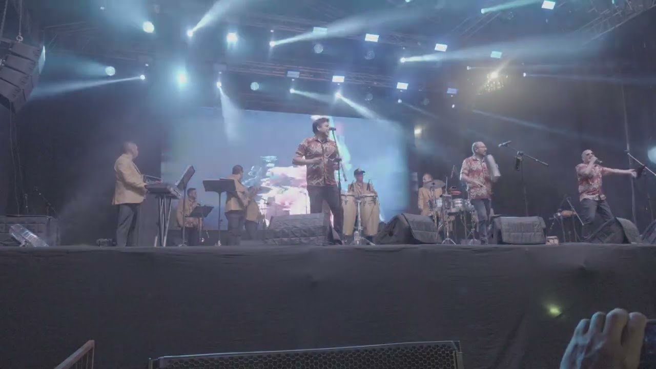 TROPICUMBIA ORQUESTA - MIX MEDARDO - D.R.A....(((audio en vivo)))....