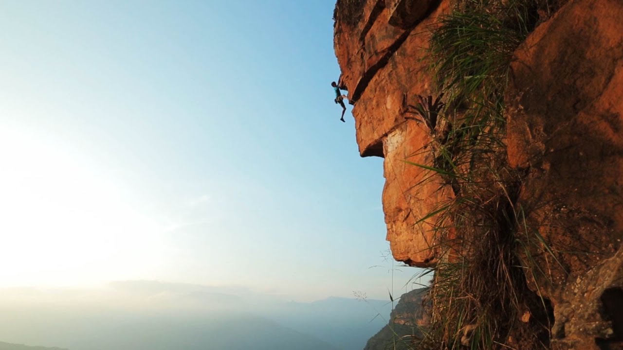 Destination Colombia - Climbing Big Walls | Eddie Bauer