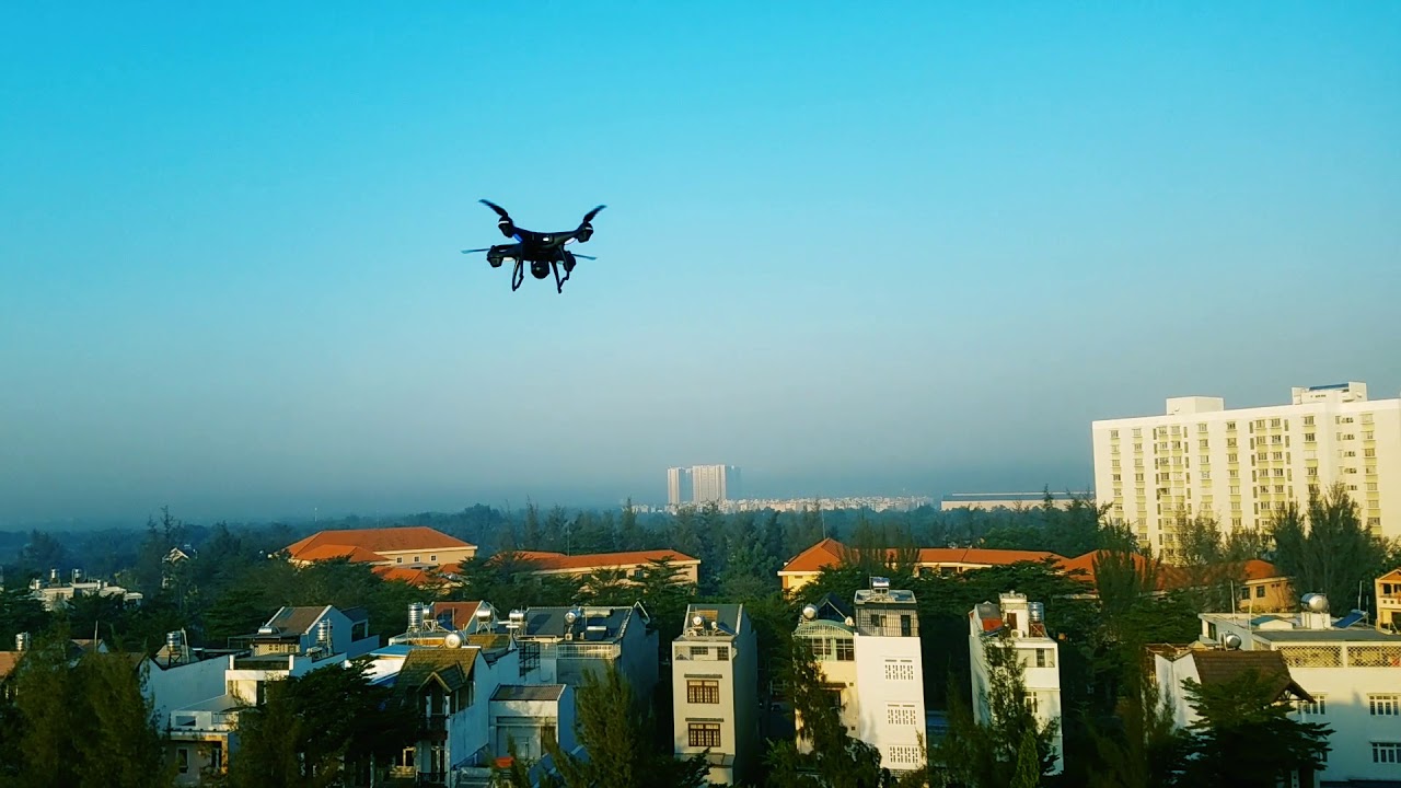 S70W - Flycam Gi&aacute; rẻ d&ugrave;ng để tập bay v&agrave; giải tr&iacute; th&igrave; thật l&agrave; tuyệt vời