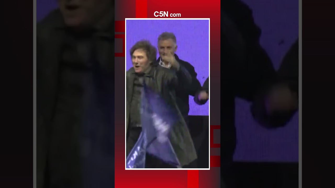 As&iacute; ingres&oacute; MILEI al acto en MORENO