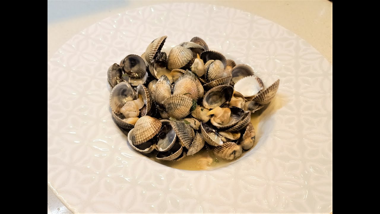 BERBERECHOS EN SALSA VERDE
