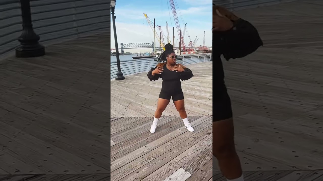 Got hips ⁉️❤️&zwj;🔥 🎵: Millions - ➖ #njdancers #jerseyclubmusic #instadancer