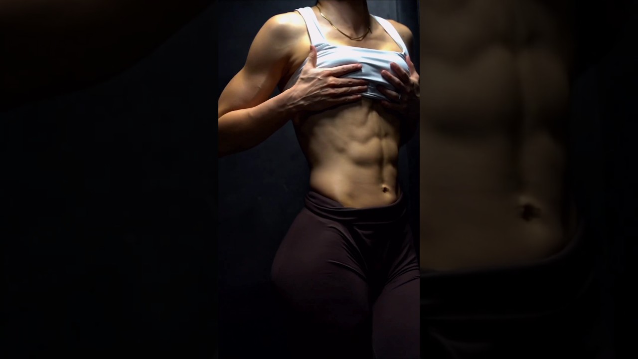 girl abs flex TikTok 🥰😇😊#shorts