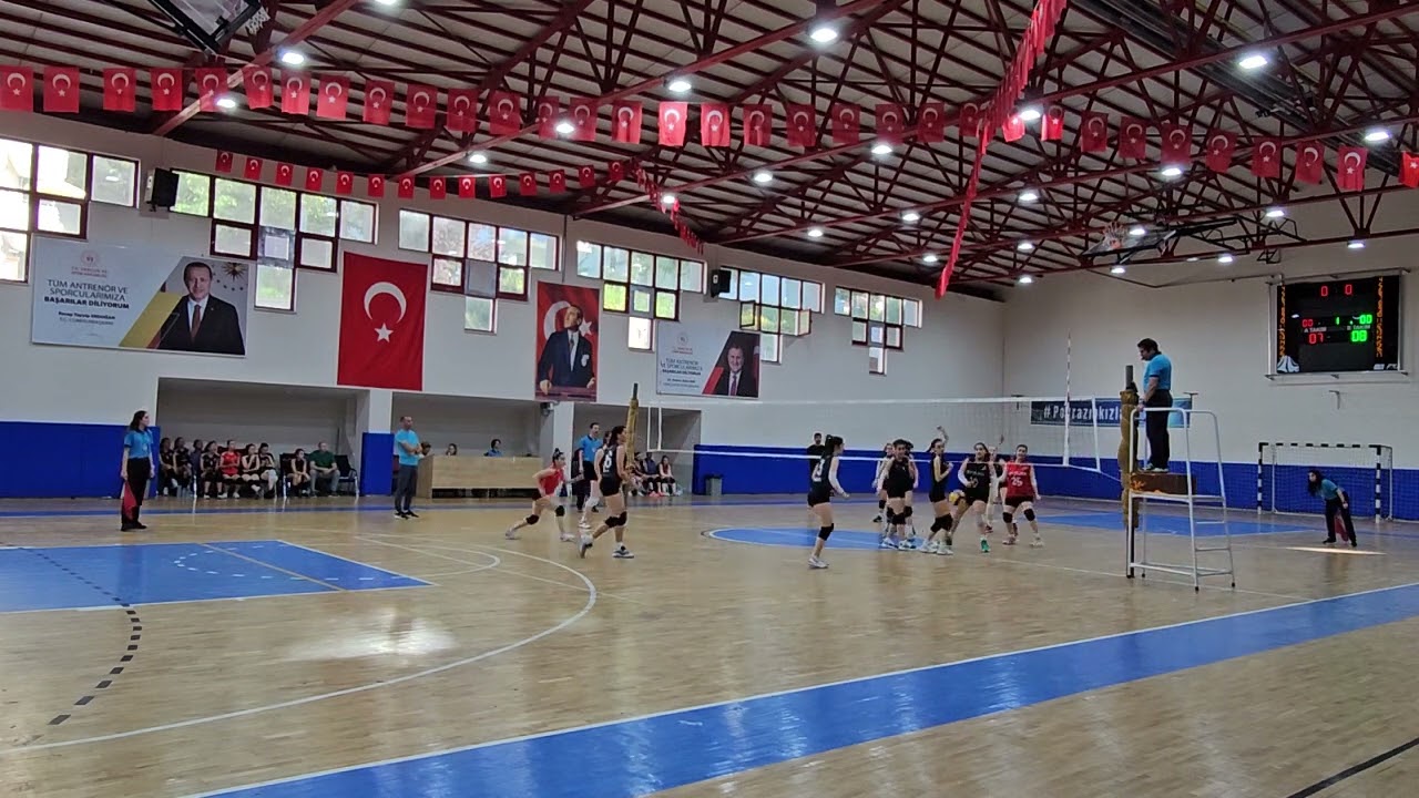 Yildiz kız  Oksijen-Mudanya Voleybol