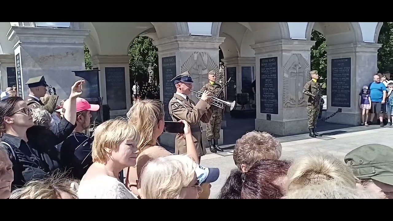Zmiana warty przez 34 dywizjon rakietowy Obrony Powietrznej 07.08.2022Grób Nieznanego Żołnierza
