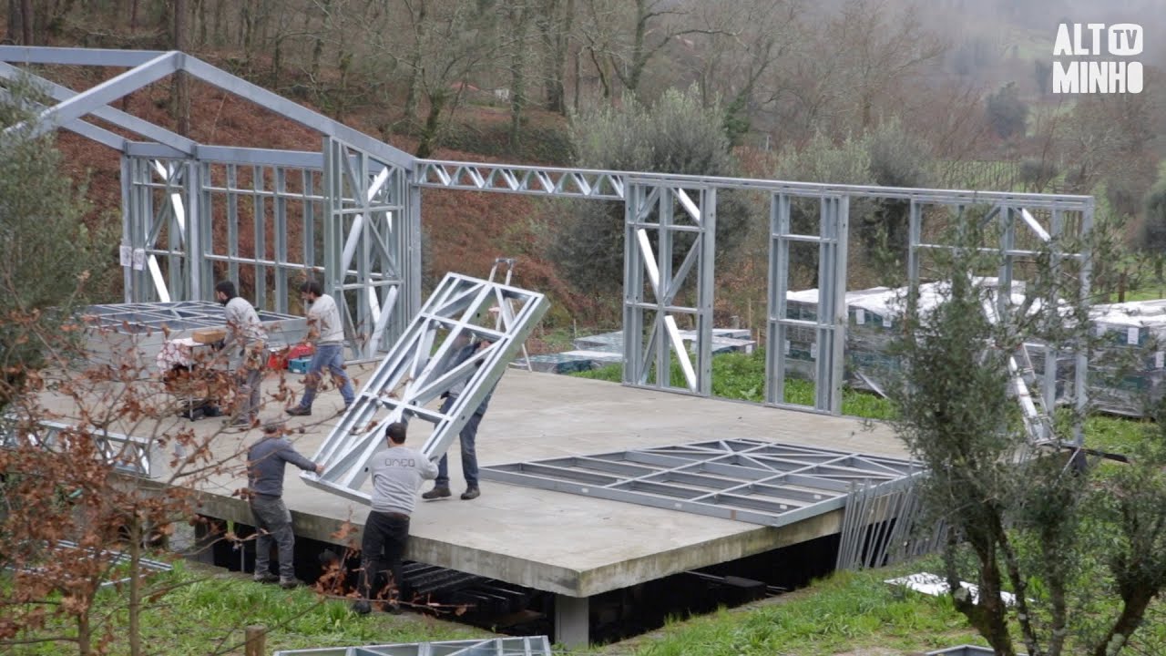 Jovens de Ponte da Barca lançam projeto de casas sustentáveis construídas com aço leve | AltominhoTV