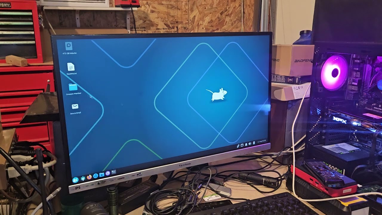 Gnoppix ai linux nie knoppix lol