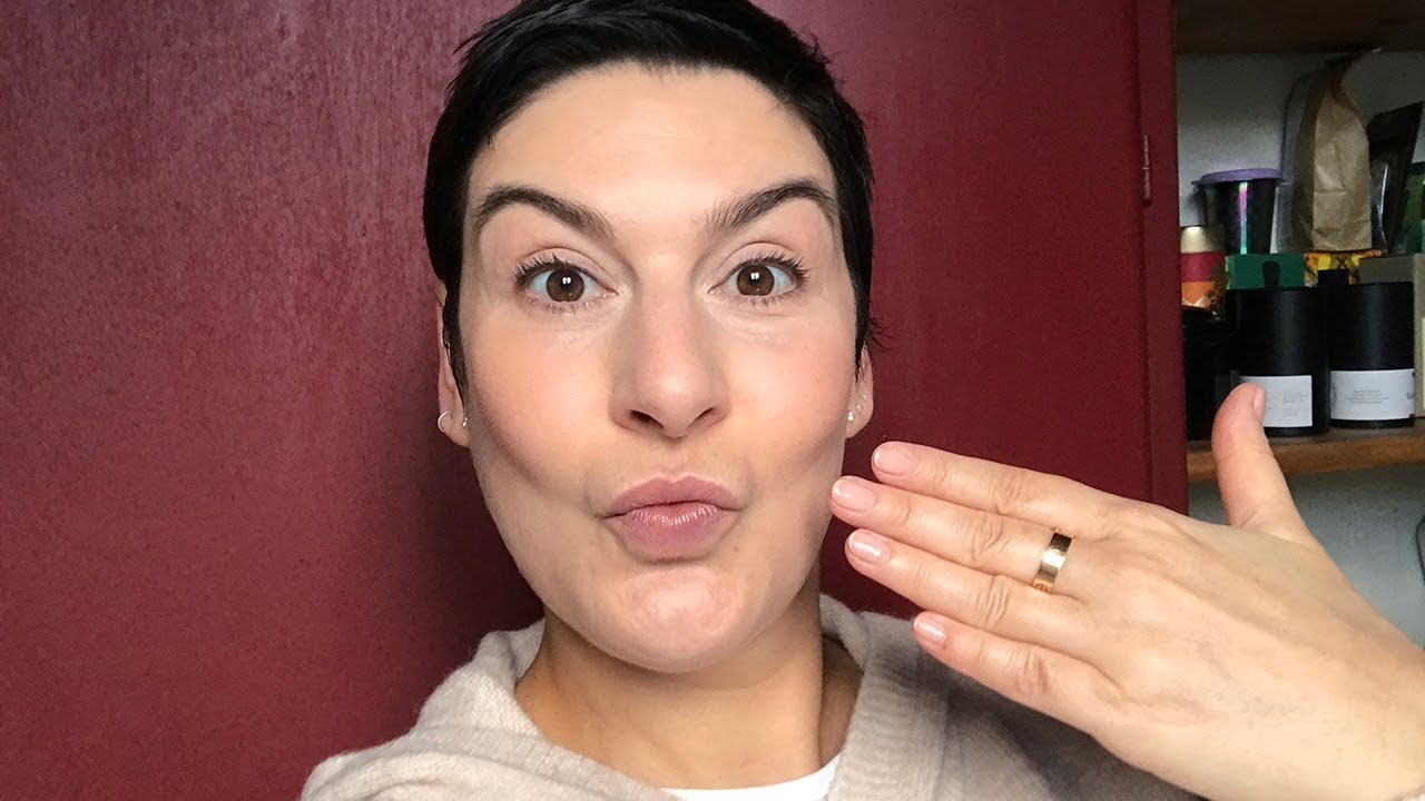 Vlog : ma maintenance beauté (soin du visage, manucure, coiffeur)