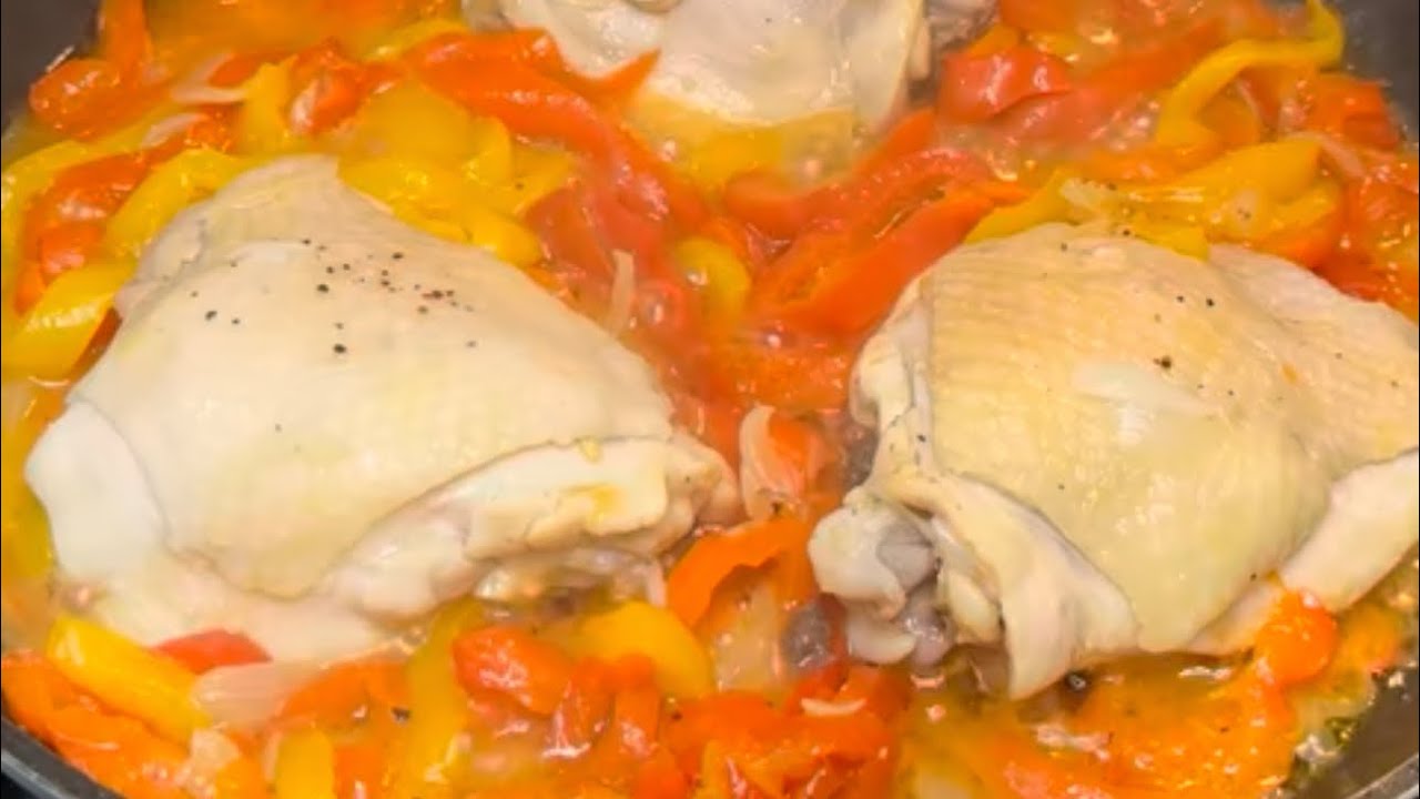 pollo con peperoni in padella