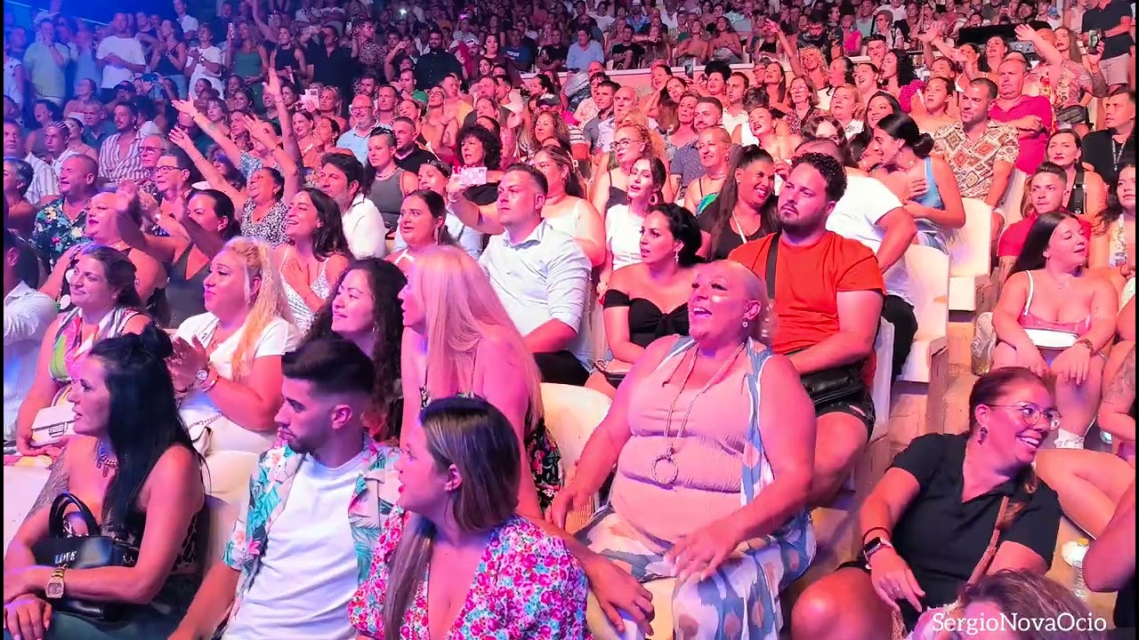 Concierto de la Niña Pastori en la tercera edición Las Noches de Sal 🌃🧂