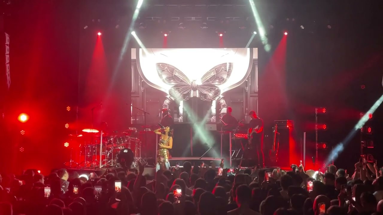 INNA in Chicago. Part 1