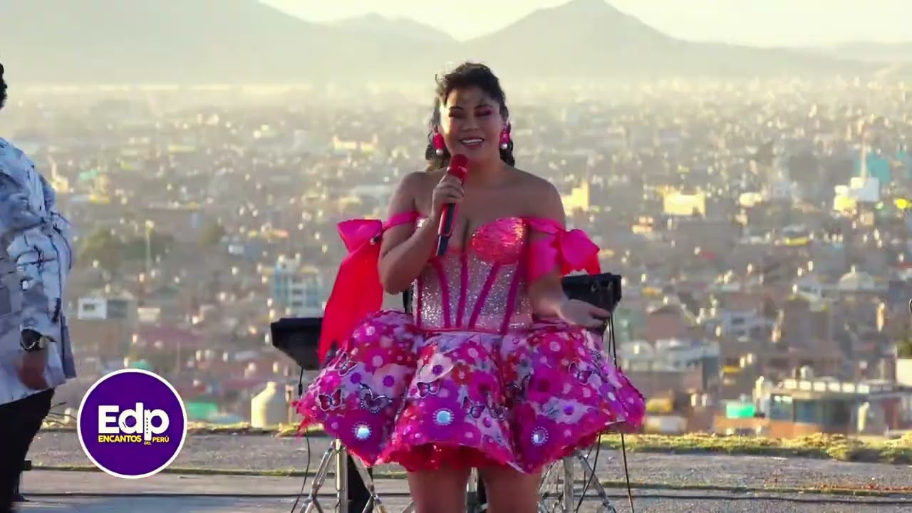 MIA YOLETH Nos Quedamos solos En vivo 2024