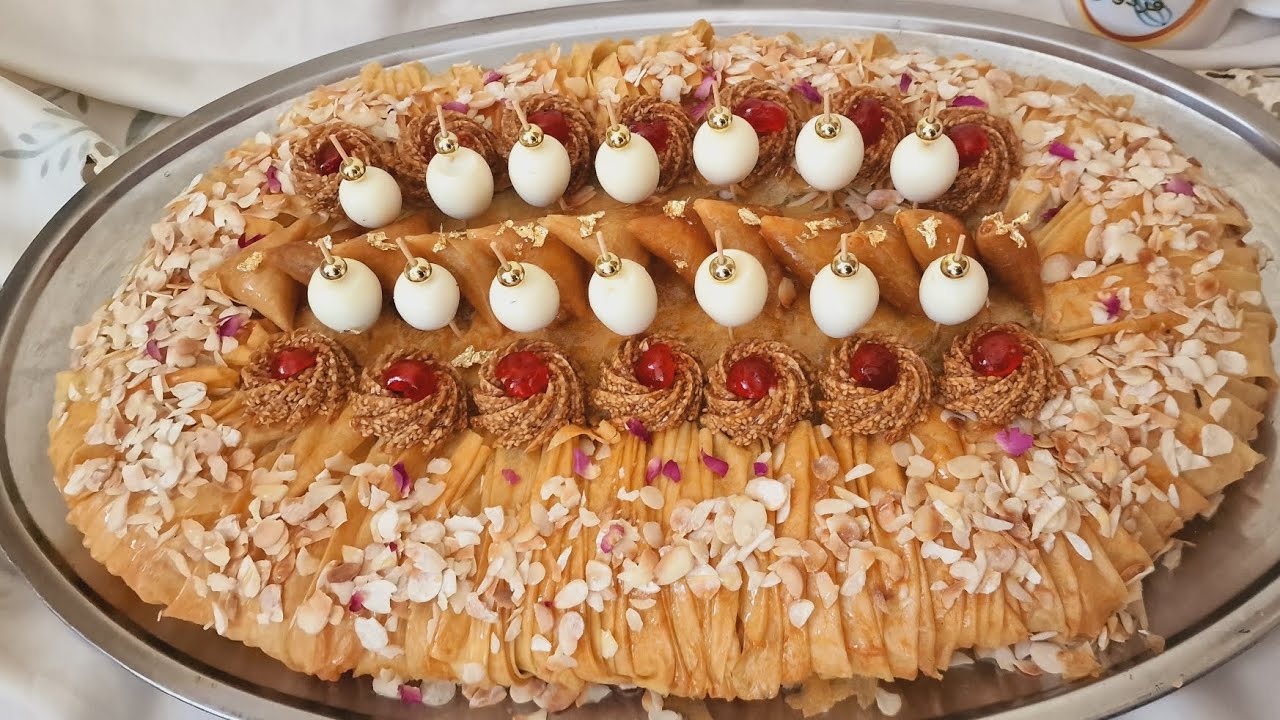 📍📍بسطيلة الدجاج واللوز 45 هماوية بطريقة التريتور ،عطيتك جميع الأسرار اللي كنخدموا بها😍