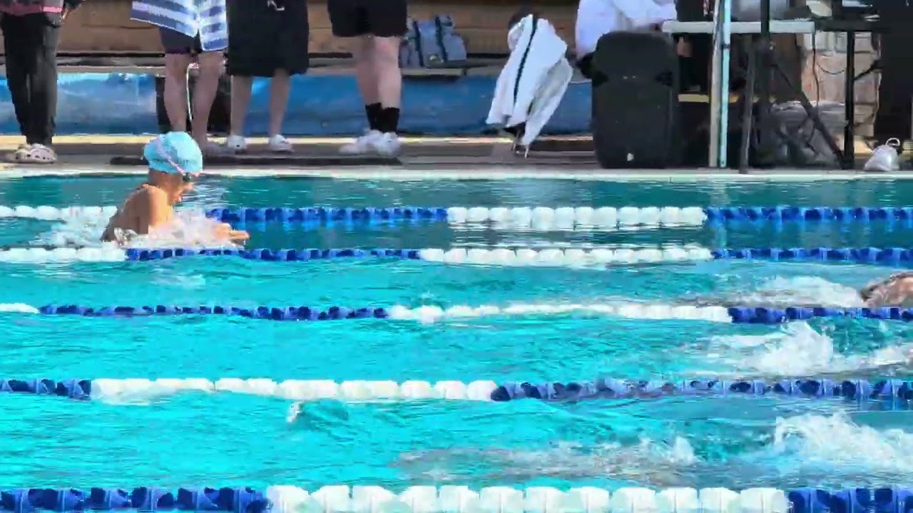 Monique 200 Breaststroke PRELIMS | Regionals