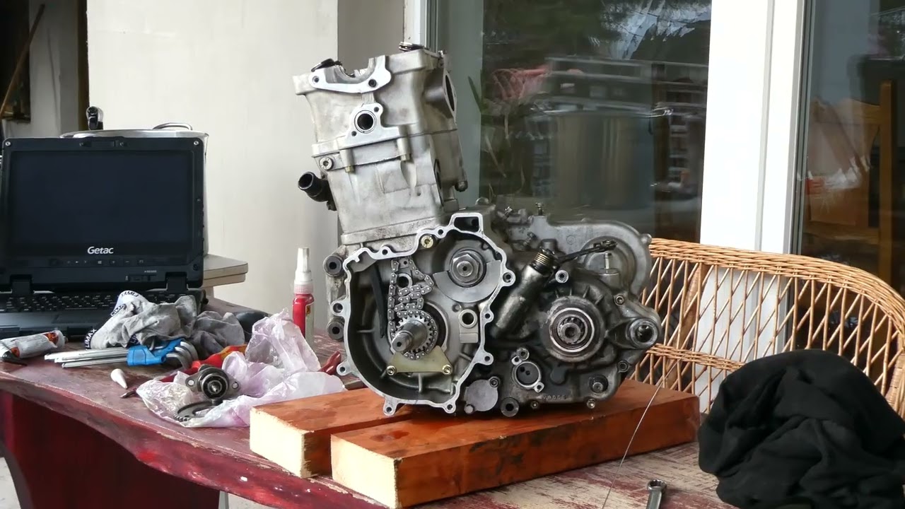 Husqvarna SM610 IE 2008 engine assembly