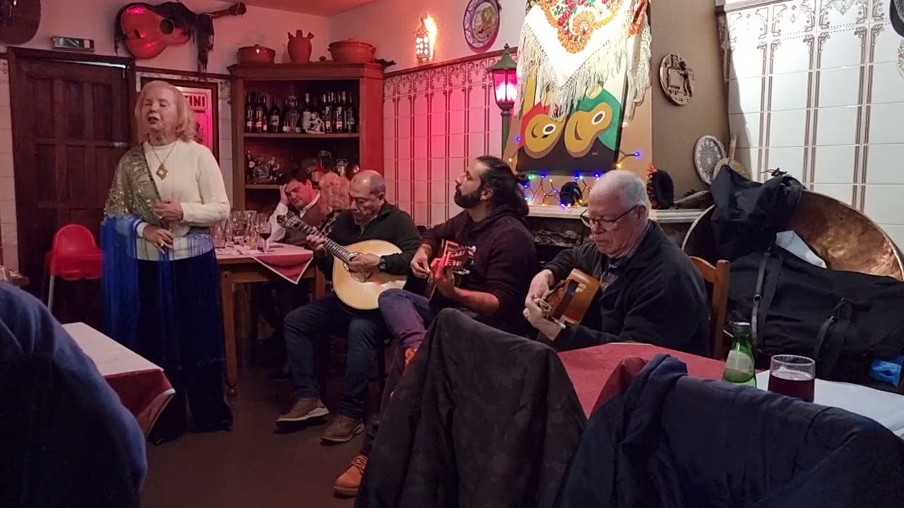 Volta atrás vida vivida  (Fado Meia Noite)