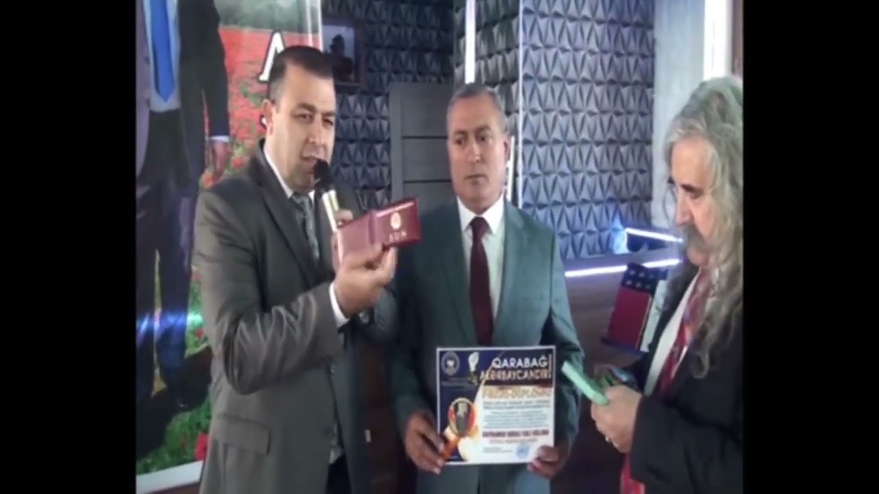 Sumqayıt AB-də  keçirilən yaradıcılıq gecəmdə SOSİAL DÖVLƏT NAMİNƏ  İB -nin Sədri Faiq Əhmədovun çıx