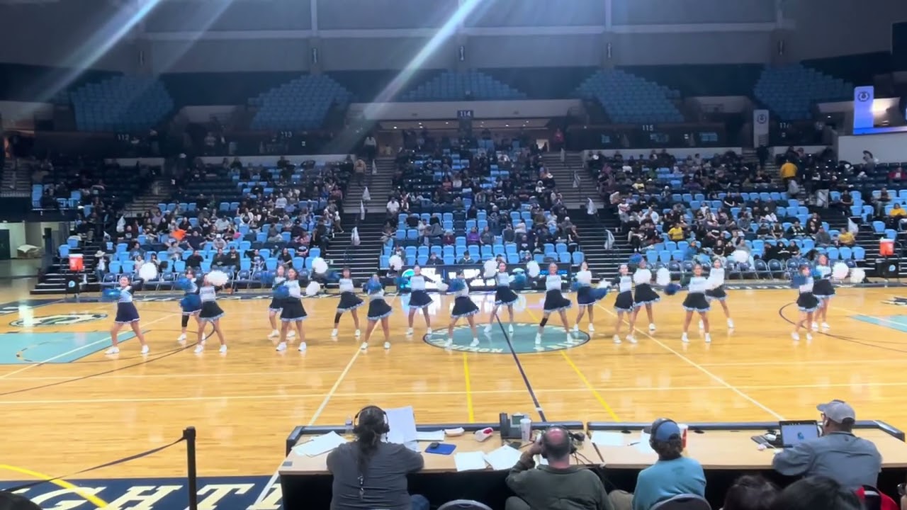WRHS Cheerleaders Halftime Performance - 01/20/26