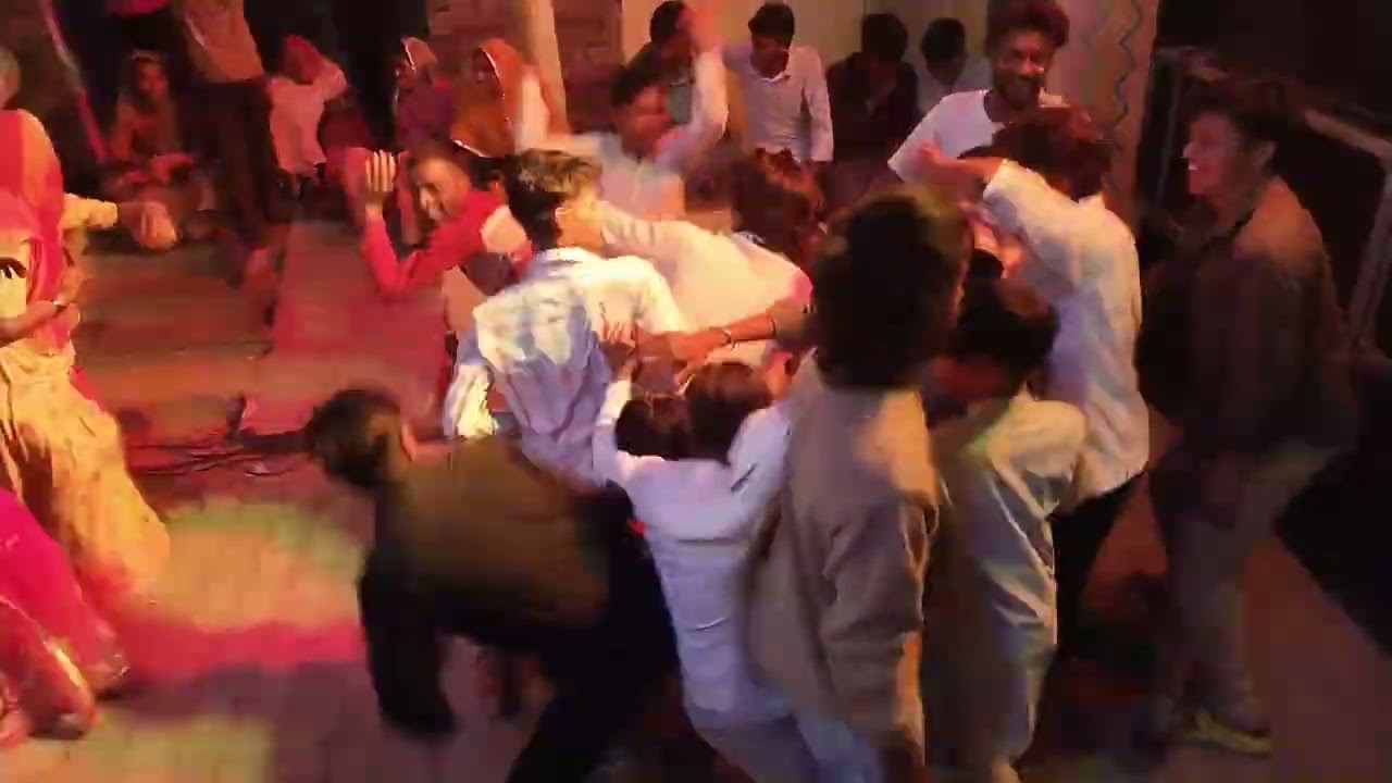 My brother ki shaadi mein