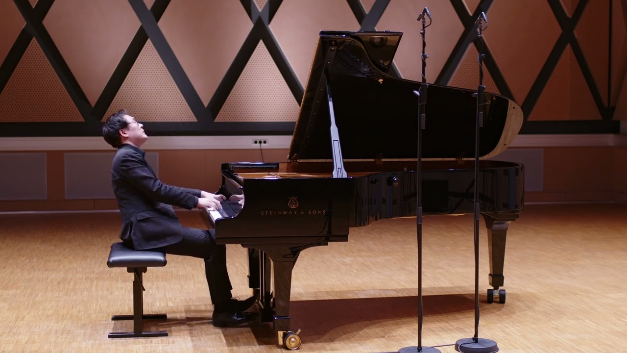 S.Rachmaninoff: Variations on a Theme of Chopin, Op.22 / Jeongro Park